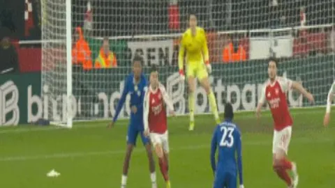 欧冠杯葡体主场分析：专家解读大逆风能否逆转期号赛事